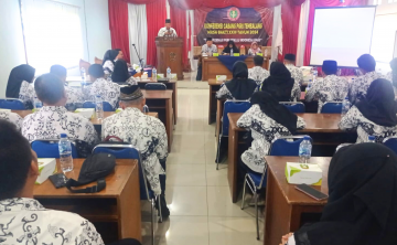 Rapat Besar PGRI Serambagi Timur - Persatuan Guru Republik Indonesia Cabang Serambagi Timur